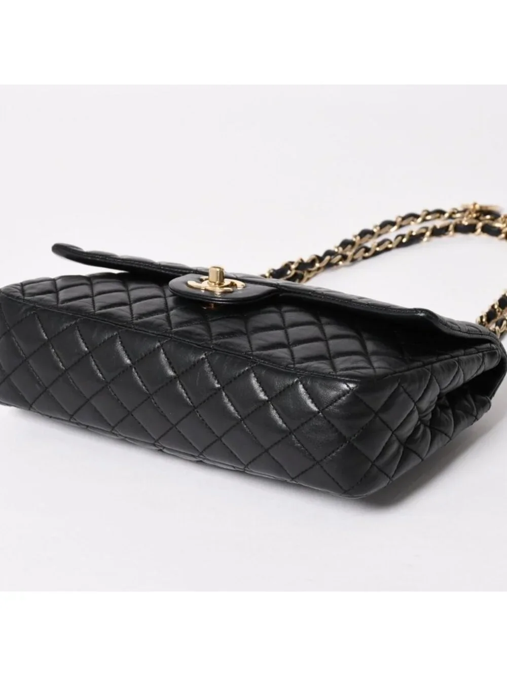 Chanel Quilted 25 Chain Shoulder Bag Valentine's Day Limited CC Logo Lambskin